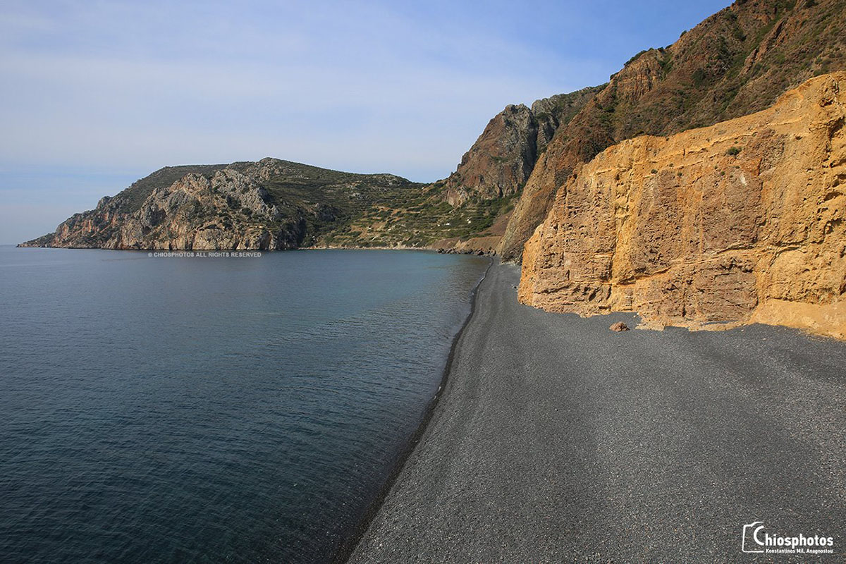 Μαύρα Βόλια Χίος