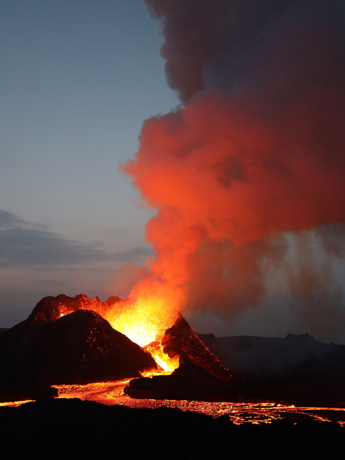 Η Αίτνα και 8 ακόμη επικίνδυνα ενεργά ηφαίστεια από κάθε σημείο του πλανήτη