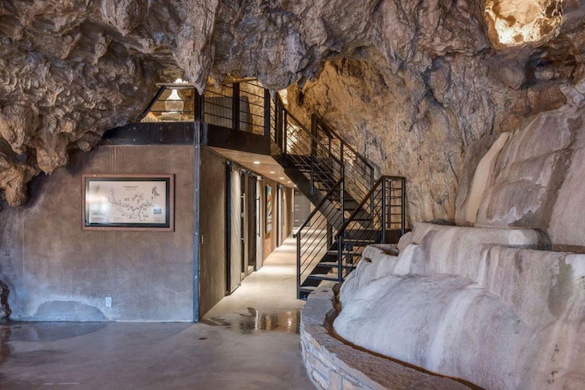 σπηλιά luxury κατοικία