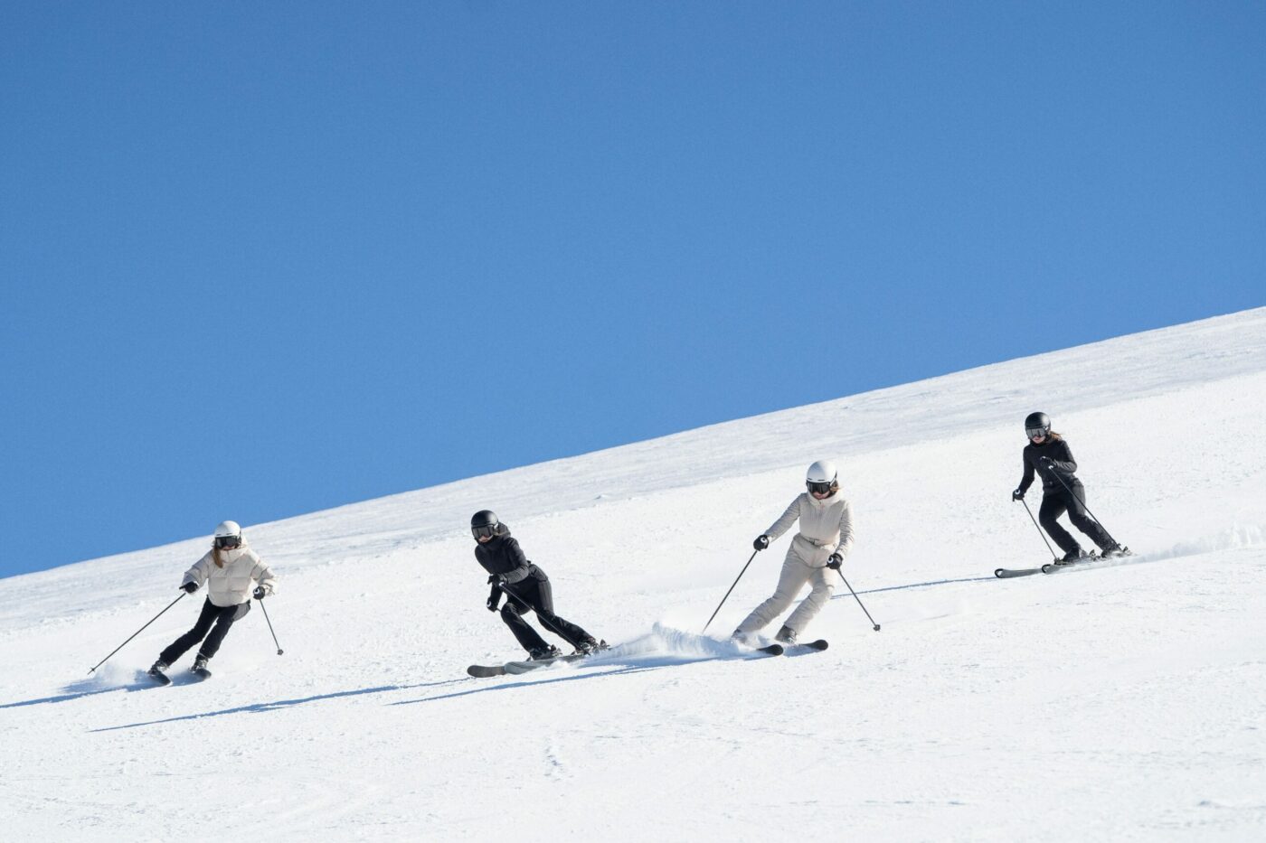 Oysho Ski Collection Drop I