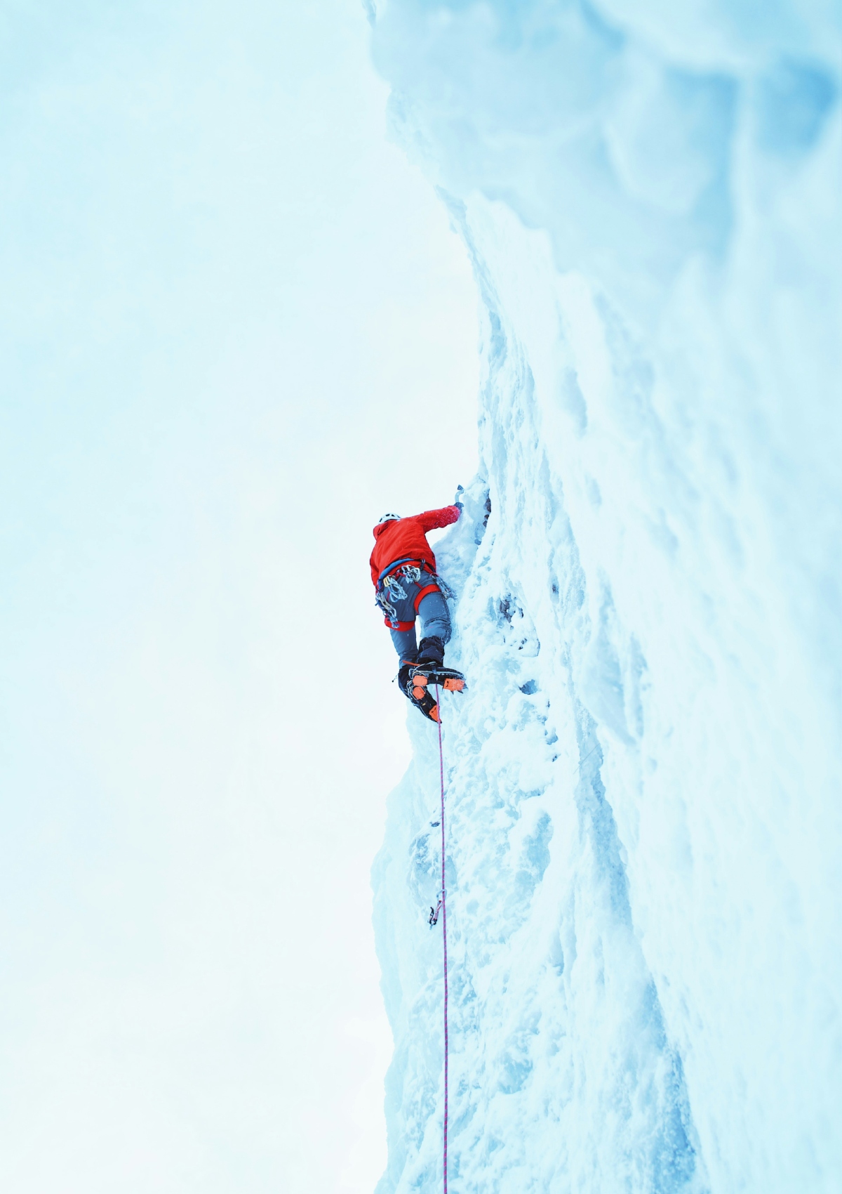 Ice Climbing: Ενα αρκετά ριψοκίνδυνο χειμερινό Extreme Sport